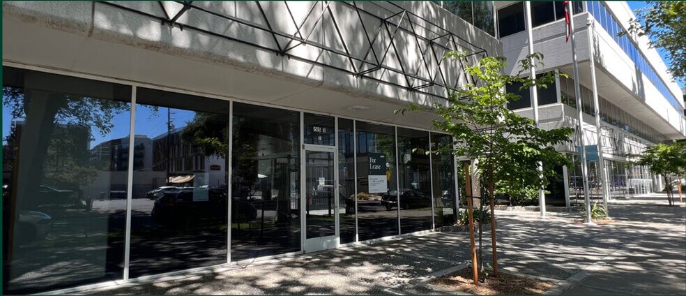 1515 S St, Sacramento, CA à louer - Photo de l’immeuble – Image 1 sur 2