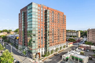 Plus de détails pour 42 Broad St W, Mount Vernon, NY - Local commercial à louer