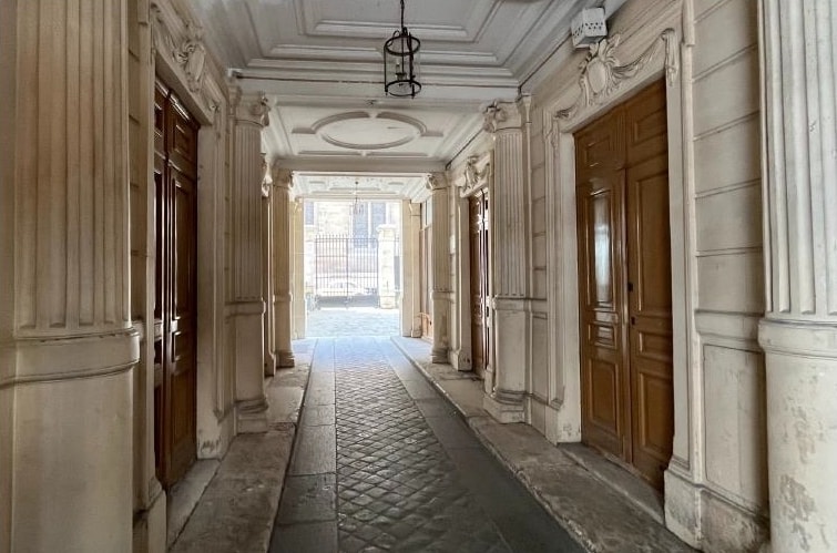 5 Rue Blanche, Paris à vendre - Hall d’entrée – Image 2 sur 9