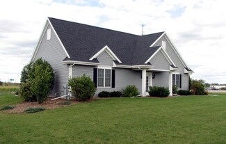 Plus de détails pour 5676 County Road II, Larsen, WI - Bureau à vendre