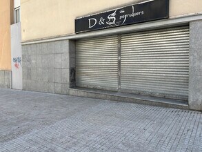Local commercial dans Terrassa, Barcelona à louer Photo de l’immeuble– Image 2 sur 7