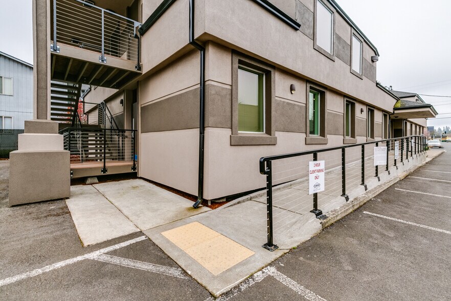 1901 Garden Ave, Eugene, OR à louer - Photo de l’immeuble – Image 2 sur 16