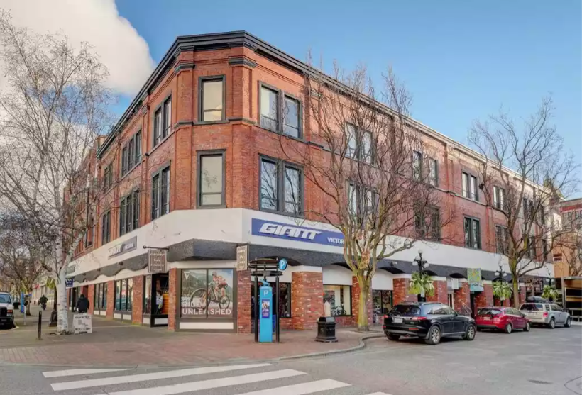 1221 Broad St, Victoria, BC à louer Photo de l’immeuble– Image 1 sur 4