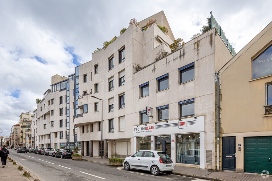 Local commercial dans Boulogne-Billancourt à louer - Photo principale – Image 1 sur 2