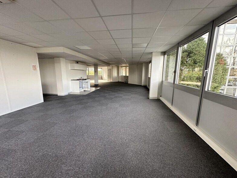 5 Avenue Albert Durand, Blagnac à louer - Photo intérieure – Image 3 sur 11