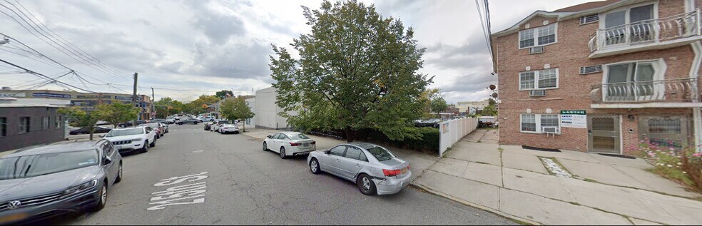 4324 215th St, Bayside, NY à louer - Autre – Image 3 sur 13
