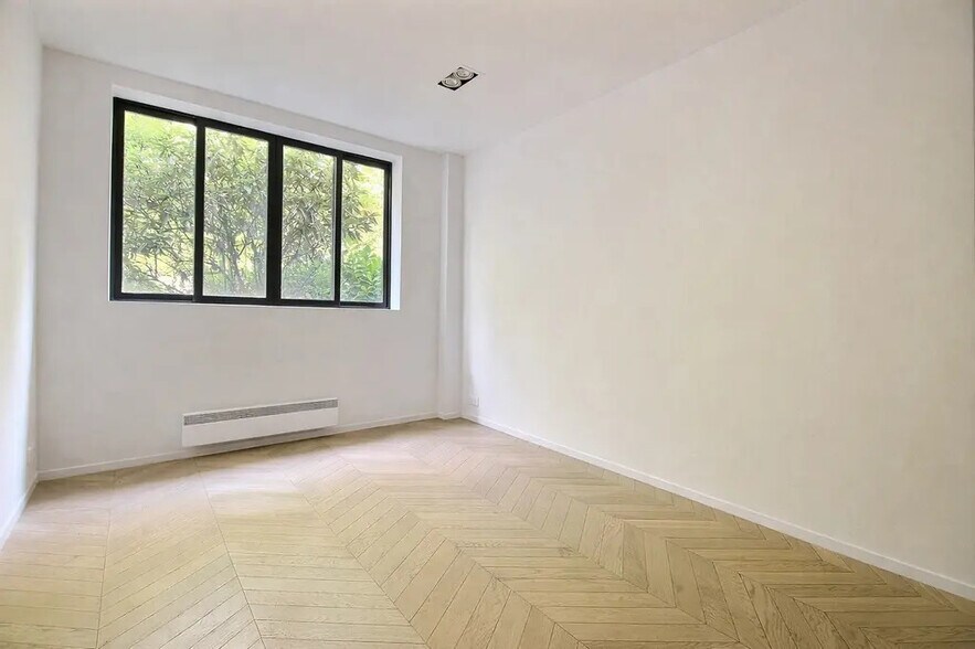 Bureau dans Paris à louer - Photo de l’immeuble – Image 3 sur 7