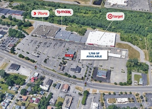 7310 Niagara Falls Blvd, Niagara Falls, NY à louer Photo de l’immeuble– Image 1 sur 1