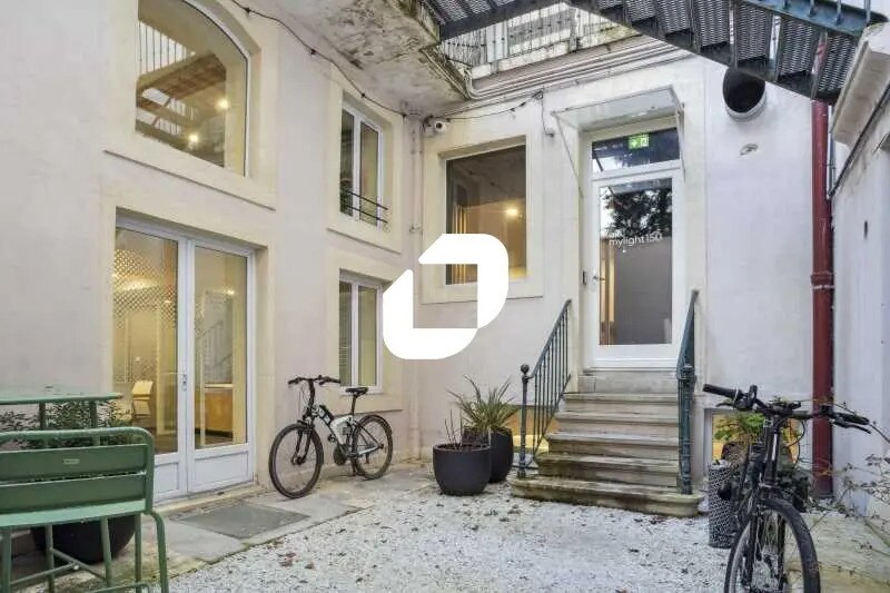 Bureau dans Lyon à louer - Photo de l’immeuble – Image 1 sur 14