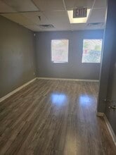 4120 Tamiami Trl, Port Charlotte, FL à louer Photo intérieure– Image 2 sur 9