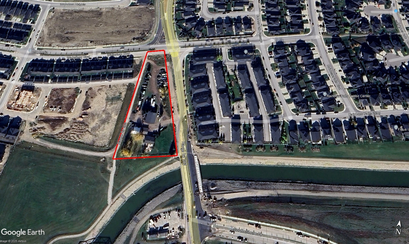 240187 Rainbow Rd, Chestermere, AB à vendre Aérien– Image 1 sur 9