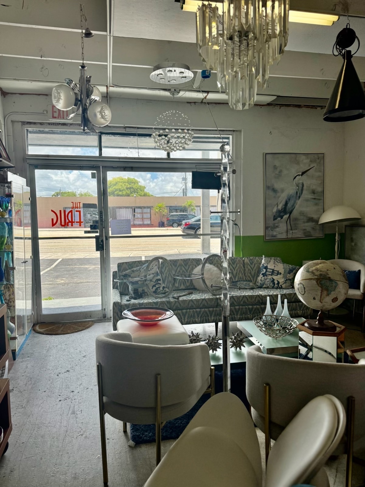 4314-4316 N Dixie Hwy, Oakland Park, FL à louer Photo intérieure– Image 1 sur 5