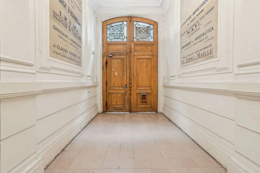 10-10 Rue D'Uzes, Paris à louer - Hall d’entrée – Image 2 sur 22