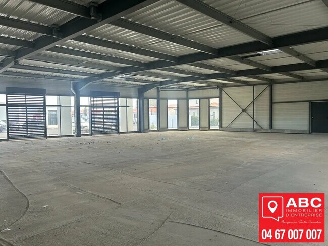 Plus de détails pour Local commercial à vendre
