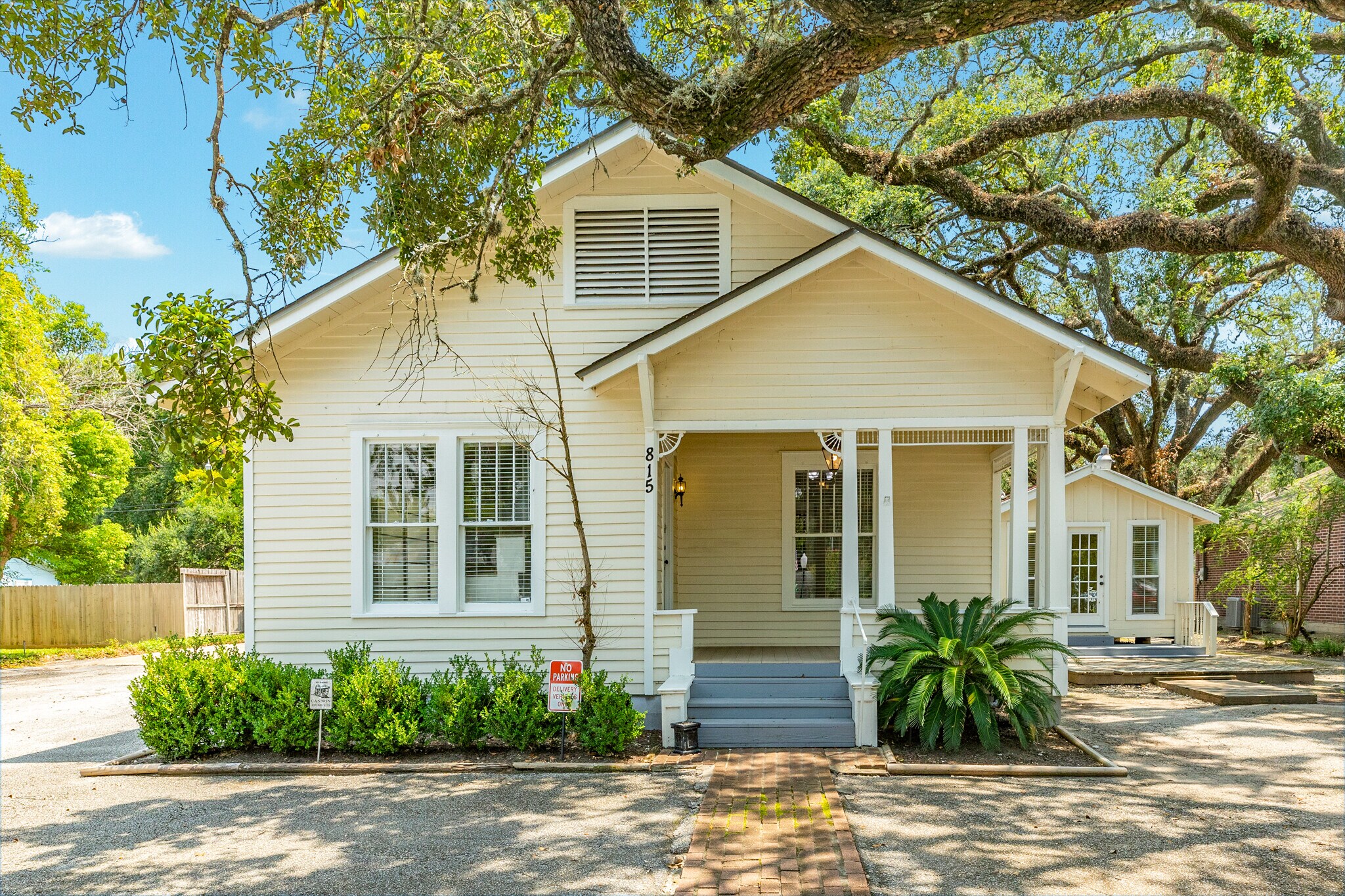 815 E Main St, League City, TX à vendre Photo principale– Image 1 sur 26
