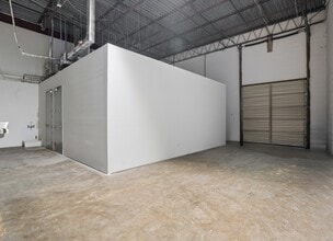 7401-7403 Lockport Pl, Lorton, VA à louer Photo intérieure– Image 2 sur 22