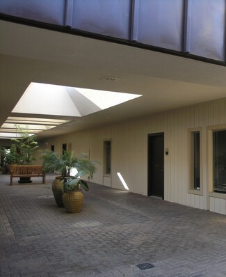 Plus de détails pour 701 Howe Ave, Sacramento, CA - Bureau à vendre