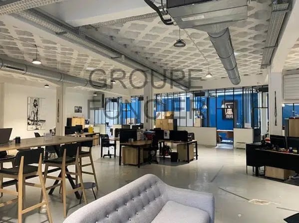 Plus de détails pour Local d’activités à vendre