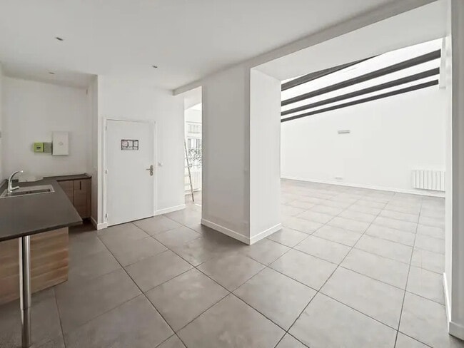 Plus de détails pour Avenue Parmentier, Paris - Local commercial à louer
