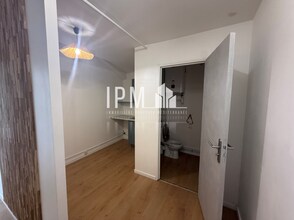 67 Avenue De Jouques, Aubagne à louer Photo intérieure– Image 2 sur 9