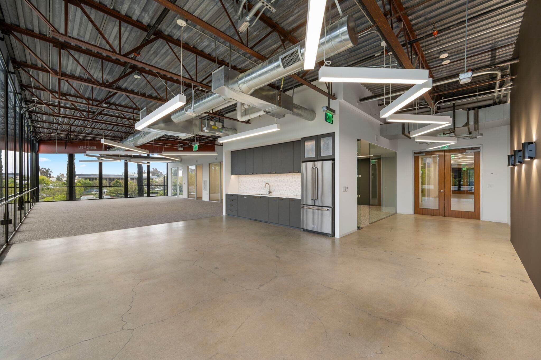 18600 MacArthur Blvd, Irvine, CA à louer Photo intérieure– Image 1 sur 9