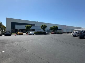 Plus de détails pour 11500 Los Nietos Rd, Santa Fe Springs, CA - Industriel/Logistique à louer