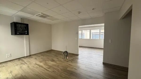 Bureau dans Canet-en-Roussillon à louer Photo intérieure– Image 1 sur 5