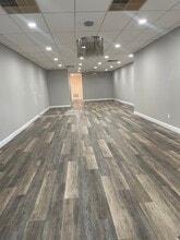 210 New Rd, Linwood, NJ à louer Photo intérieure– Image 2 sur 7