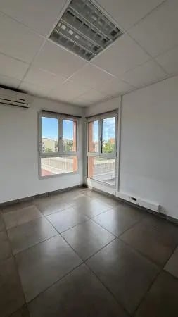 Bureau dans Perpignan à louer - Photo intérieure – Image 3 sur 3