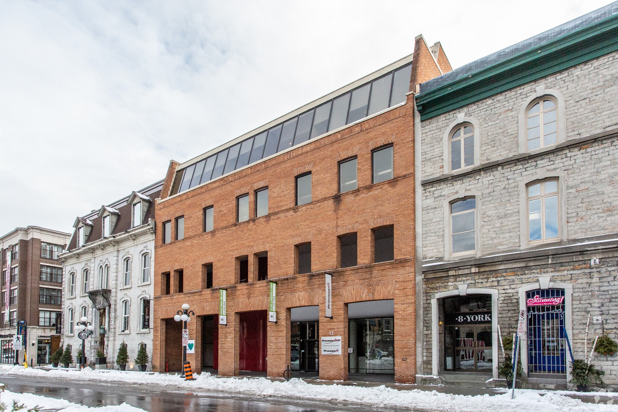 12 York St, Ottawa, ON à louer Photo principale– Image 1 sur 9