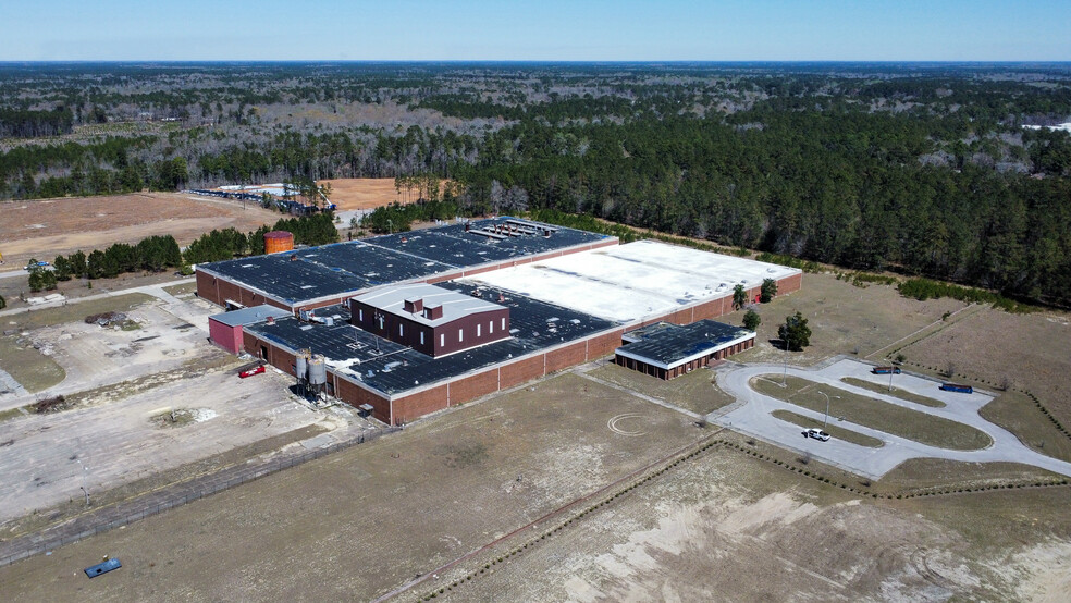 1497 Industrial Rd, Walterboro, SC à vendre - Photo de l’immeuble – Image 2 sur 14