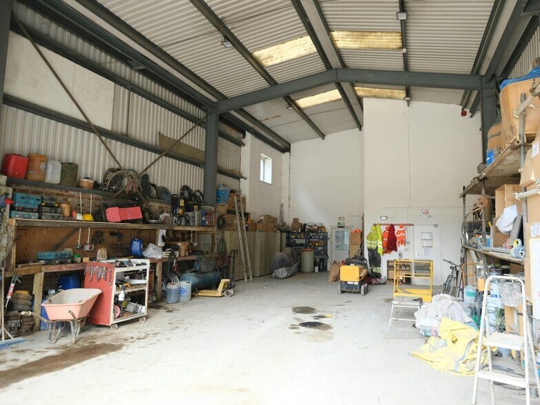 Birtley Green, Guildford à louer - Photo intérieure – Image 2 sur 3