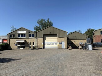 Plus de détails pour Chelmsford Rd, Dunmow - Industriel/Logistique à louer