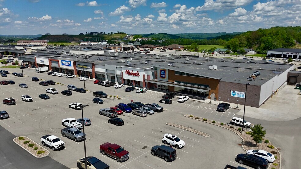 2600 Middletown Commons, White Hall, WV à louer - Photo de l’immeuble – Image 1 sur 71