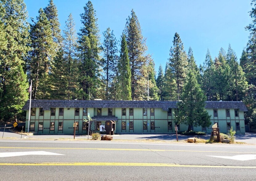 5519 E Highway 4, Murphys, CA à vendre - Photo de l’immeuble – Image 1 sur 4