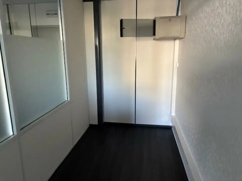 Bureau dans Castelnau-le-Lez à louer - Photo intérieure – Image 2 sur 5