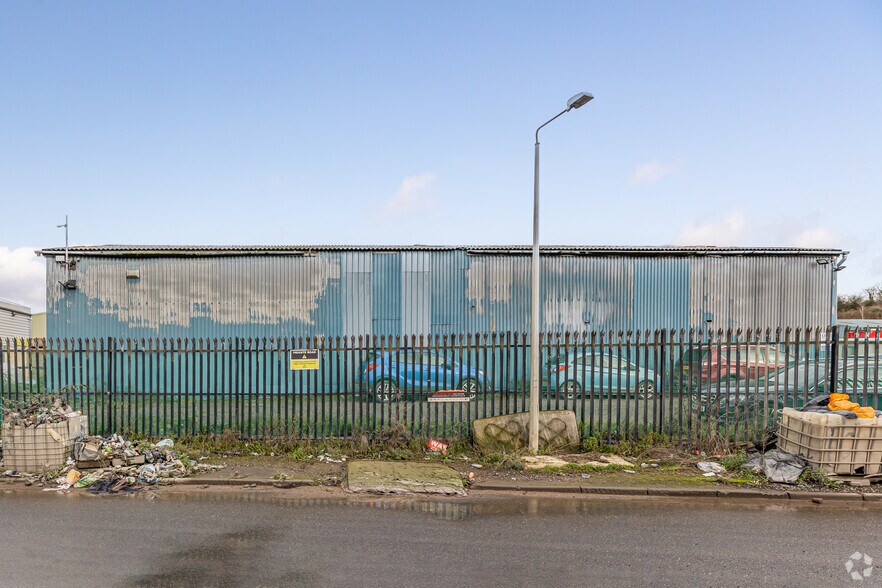 5 Botany Way, Purfleet à louer - Photo de l’immeuble – Image 2 sur 2