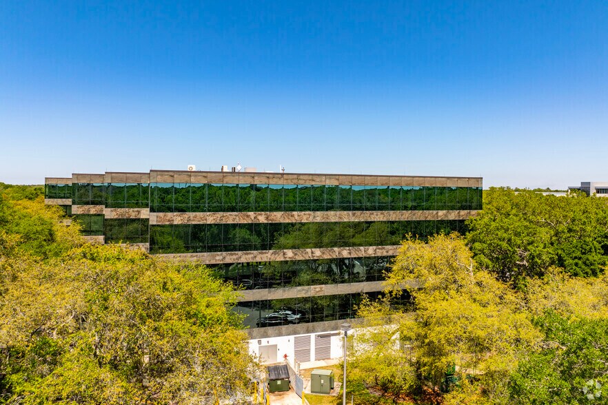 12470 Telecom Dr, Tampa, FL à louer - Aérien – Image 3 sur 10