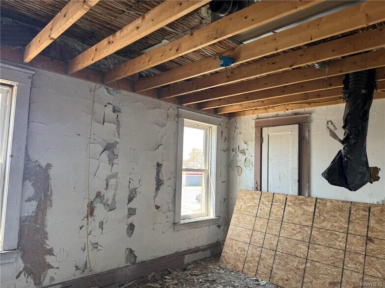 2901 Pine Ave, Niagara Falls, NY à vendre - Photo de l’immeuble – Image 3 sur 27