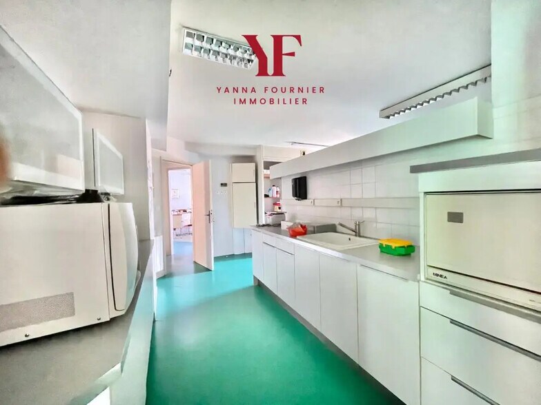 Local commercial dans Plougastel-Daoulas à vendre - Photo de l’immeuble – Image 3 sur 9