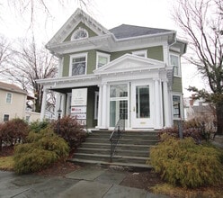 79 St James St, Kingston, NY à louer Photo intérieure– Image 1 sur 11