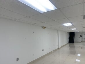 6801-6925 W Colonial Dr, Orlando, FL à louer Photo intérieure– Image 2 sur 4