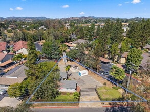 2005 S Escondido Blvd, Escondido, CA - Vue aérienne vue de carte - Image1