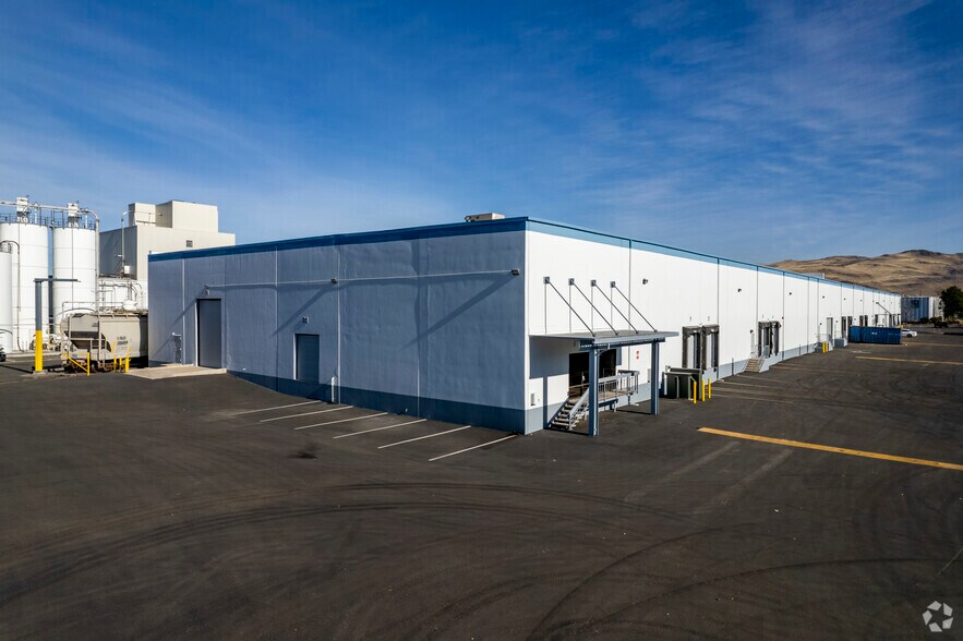 960-990 E Greg St, Sparks, NV à louer - Photo principale – Image 3 sur 13