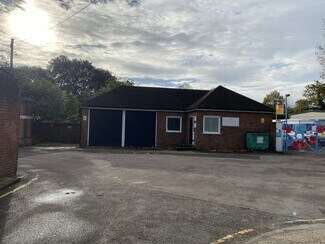 Plus de détails pour Tideway House, 1 Tideway House, Park Ln, Richmond - Bureau, Local d'activités à louer