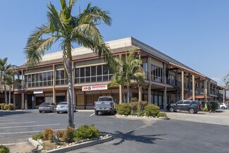 Plus de détails pour 750 Terrado Plz, Covina, CA - Bureau à louer