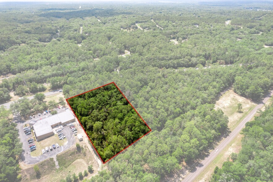 10523 N. Florida Avenue, Dunnellon, FL à vendre - Photo de l’immeuble – Image 1 sur 32