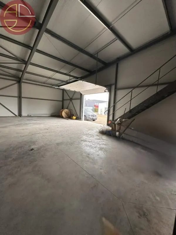 Industriel/Logistique dans Rouffiac-Tolosan à louer Photo intérieure– Image 1 sur 7