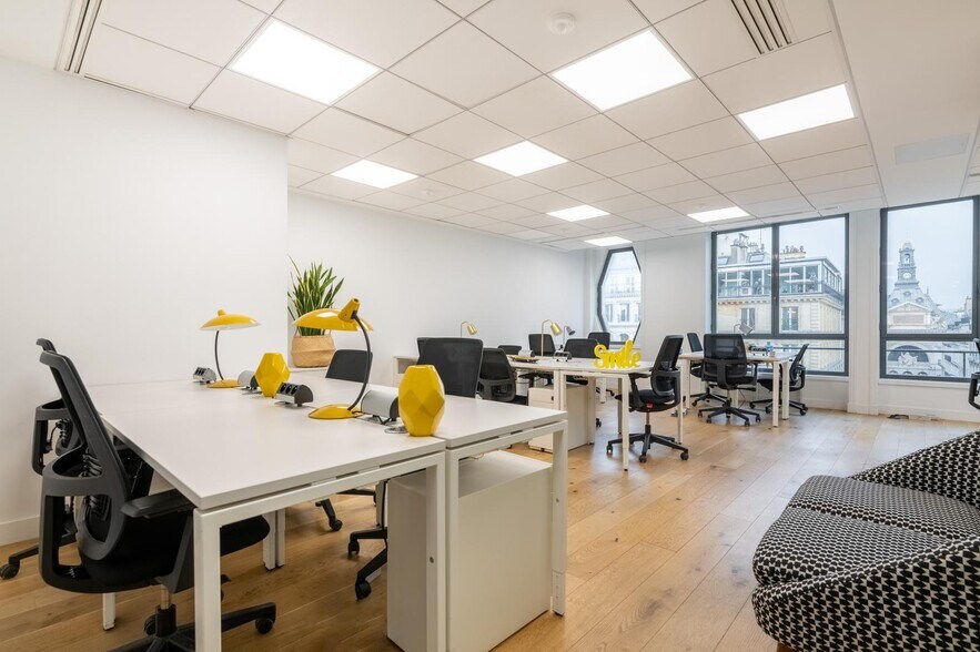 17-21 Rue Saint-Fiacre, Paris à louer - Photo de l’immeuble – Image 1 sur 1