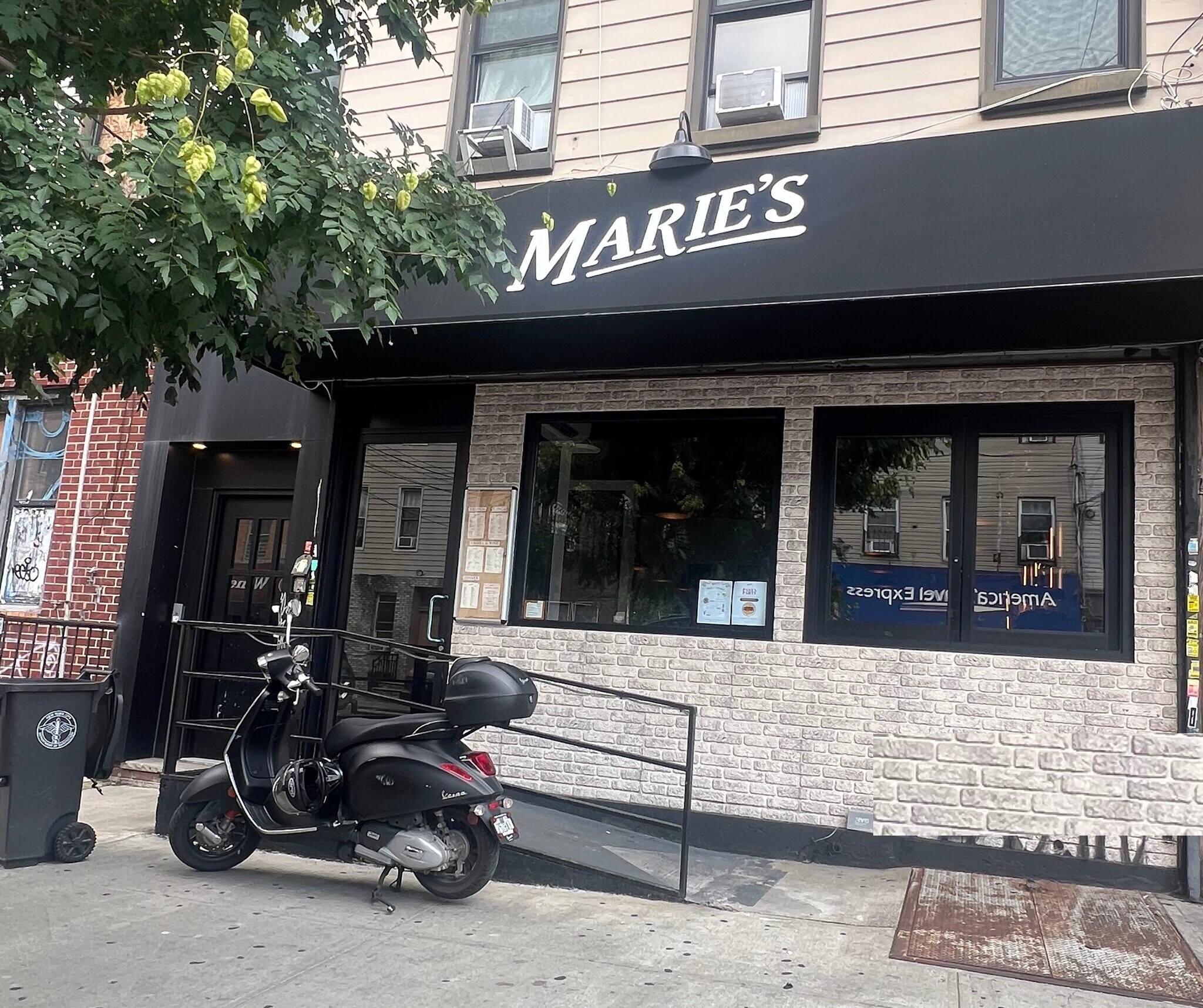 195 Wyckoff Ave, Brooklyn, NY à louer Photo de l’immeuble– Image 1 sur 9
